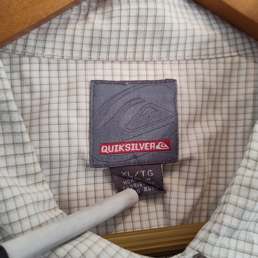 Quicksilver, Men’s s/s Button Down, XL - Picture 3 of 6